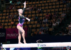 den rasmussen camille ph simone ferraro sfa01521 copia